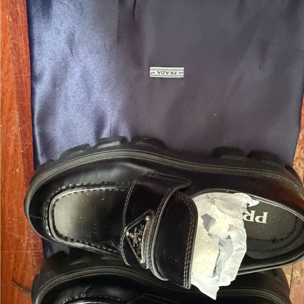 Prada Black Monolith Leather Loafers for Women, Never Worn - Picture 6 of 6
